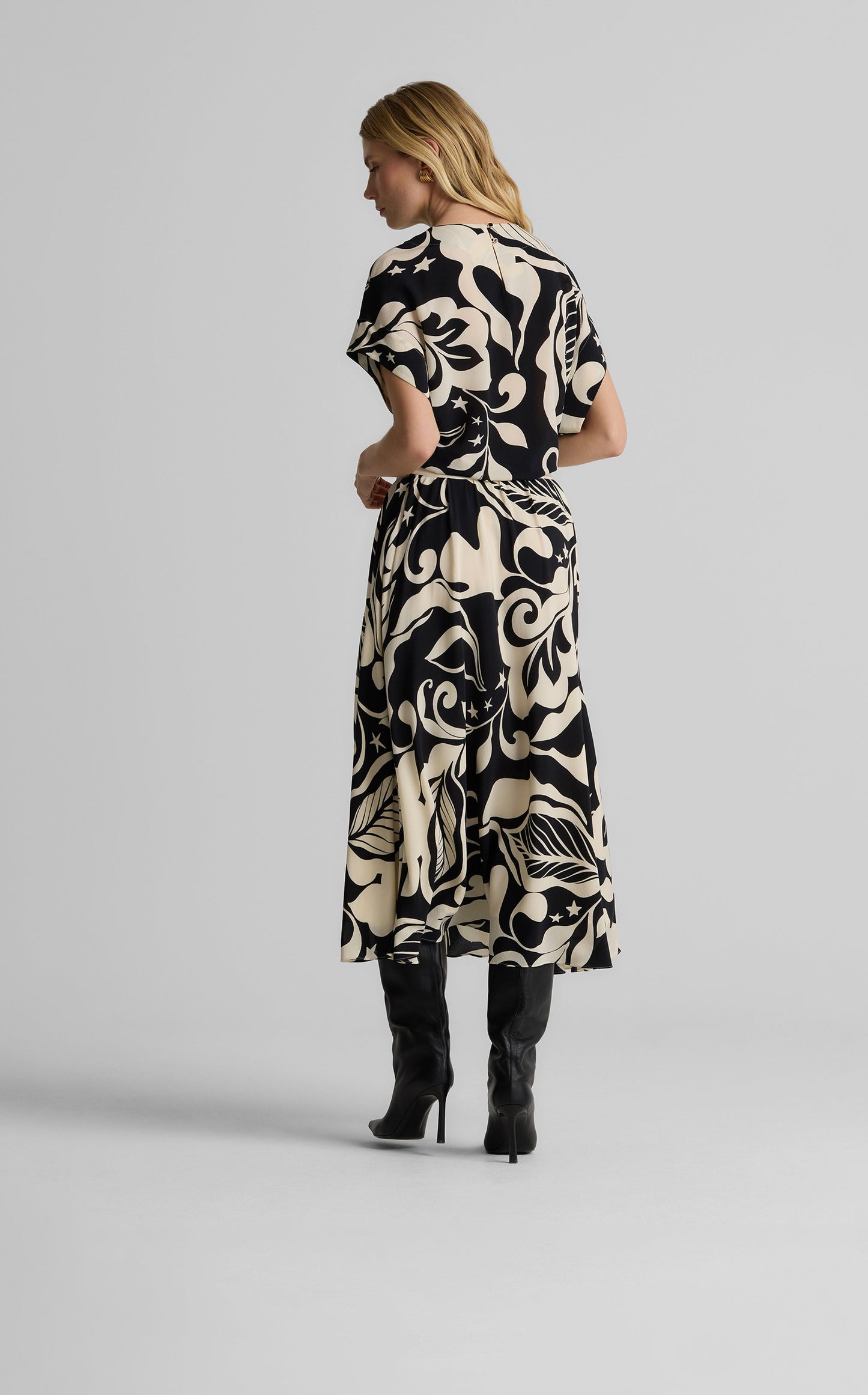 Joan Top in Leaf Print