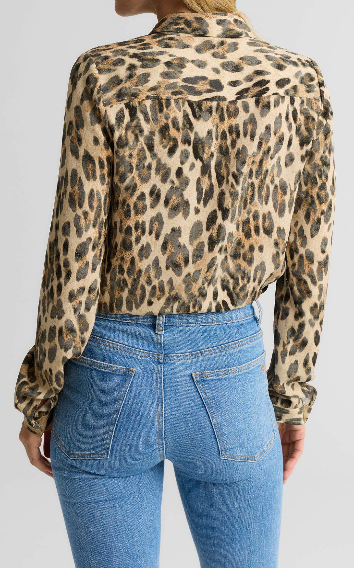 Hannah Blouse In Leopard Print