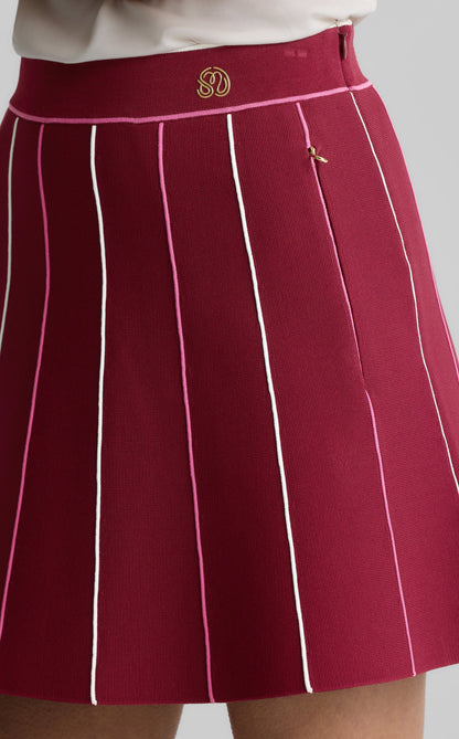 Serena Skirt in St. John x Malbon Santa Roma Knit