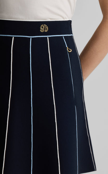 Serena Skirt in St. John x Malbon Santa Roma Knit