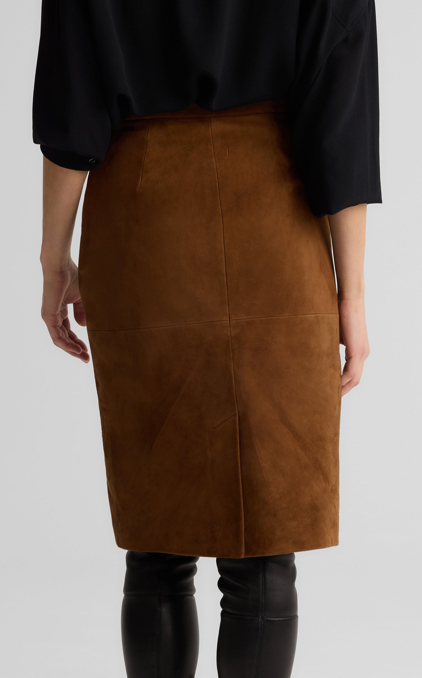 Andi Skirt in Suede