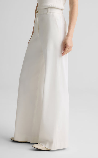 Tanya Pant in Drapey Twill